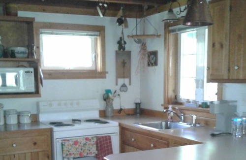 Fishertown Casa | A Beautiful Two bedrooms cottage