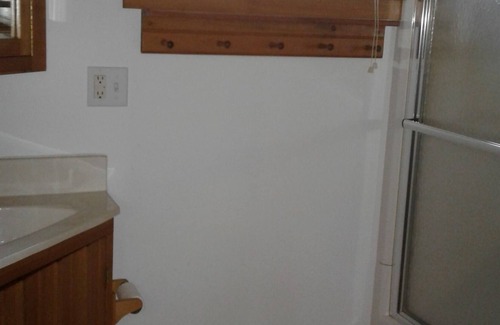 Fishertown Casa | A Beautiful Two bedrooms cottage