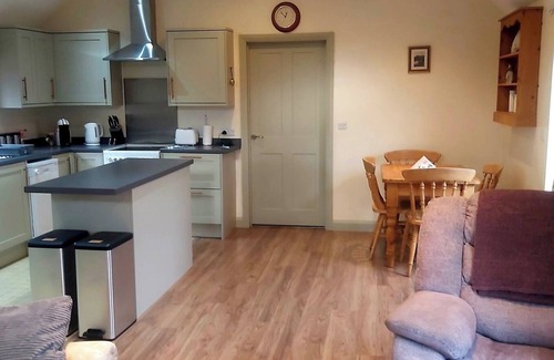 Pontdolgoch Apartamento | A beautiful well appointed accomodation with all you need for a lovely break