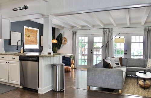 Poiciana Park II Casa | A beautifully renovated private home with a large backyard, Pool, and Hot Tub