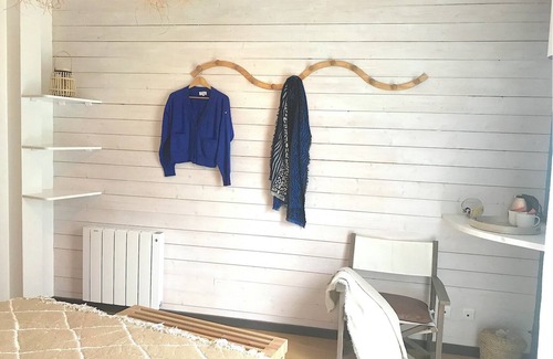 Les Echets Cama Y Desayuno | A bed and breakfast in the woods