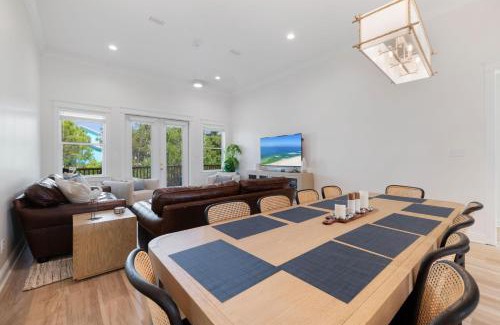 Surf Side Shores Casa | A Beta Life House