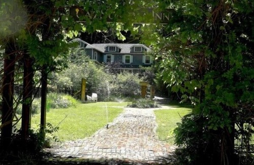 Cazadero Casa | Un poco de encanto Inglés ubicado en las secoyas de Sonoma.