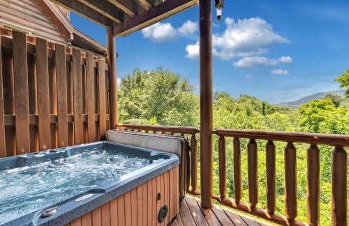 Sevierville Casa | A Bliss - Hot Tub, Game Room, WIFI, Resort Pool, FREE attraction tickets!