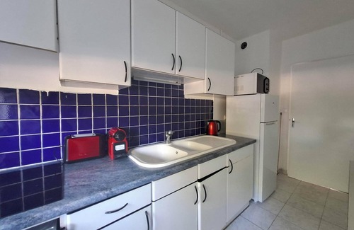 Morsang-sur-Orge Apartamento | A break for family, friends or work - Spacious F3 WiFi dedicated office parking