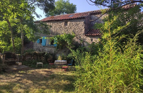 Campestre-et-Luc Casa | Una ruptura en la causa, entre Larzac y Cévennes