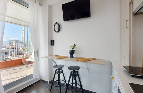 Papagou-Holargos Apartamento | A bright and relaxing penthouse