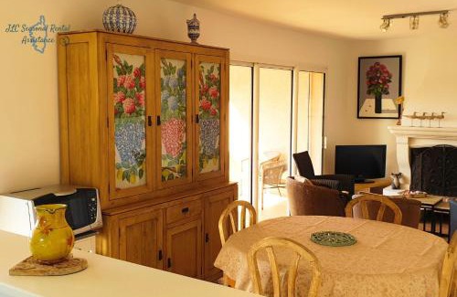 Pietrosella Casa | A Casa Apa