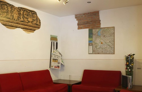Old Town Casa | A Casa dei Gonzaga , Mantegna Hotels