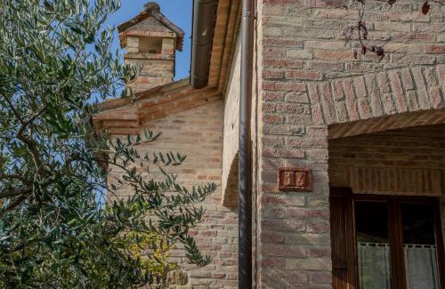 Mondavio Casa | A Casa di Lea