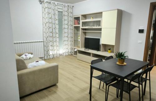 Quartiere XXIX Ponte Mammolo Apartamento | A casa di Lu Roma