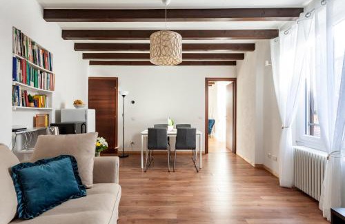 Intra Apartamento | A central quiet place in Verbania
