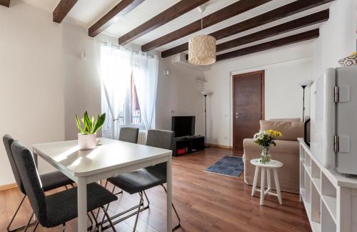 Intra Apartamento | A central quiet place in Verbania