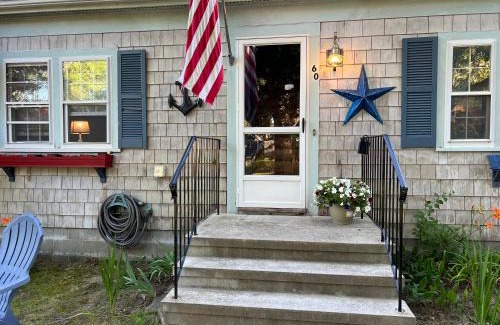 West Yarmouth Casa | A charm Cape house centrally located close to everything that Cape code offers