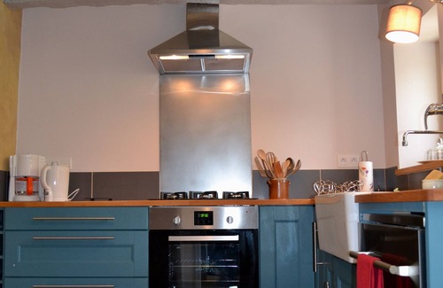 Saint-Hilaire-sur-Erre Cabaña | Una casa de pueblo con encanto en Le Perche