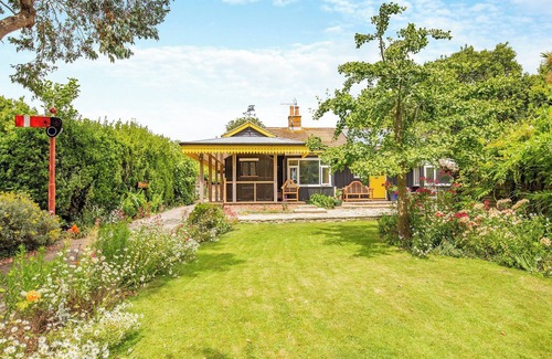 Portesham Cabaña | 2 bedroom accommodation in Dorchester