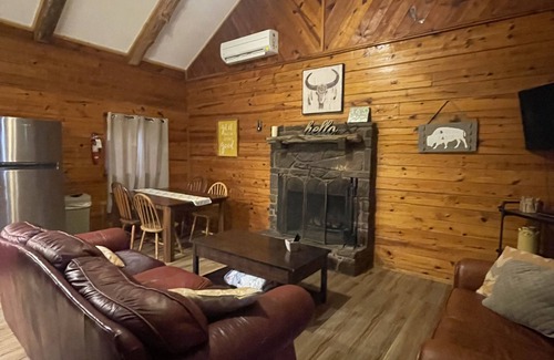 Saint Joe Cabina | A charming family cabin nestled in the heart of Saint Joe.