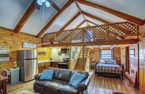 Saint Joe Cabina | A charming family cabin nestled in the heart of Saint Joe.