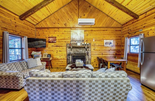 Saint Joe Cabina | A charming family cabin nestled in the heart of Saint Joe.