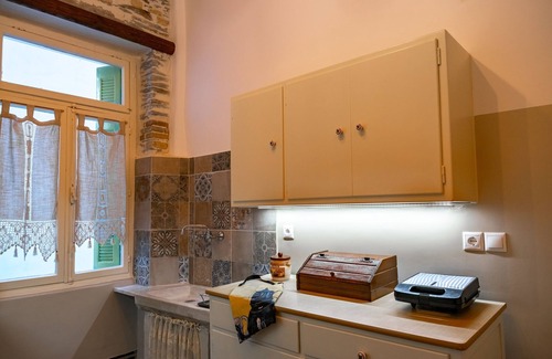 Paleopolis Casa | A charming retreat with timeless beauty