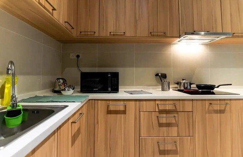 Taman Century Apartamento | A Chic 3BR KSL Desplanade Residence, Free Parking