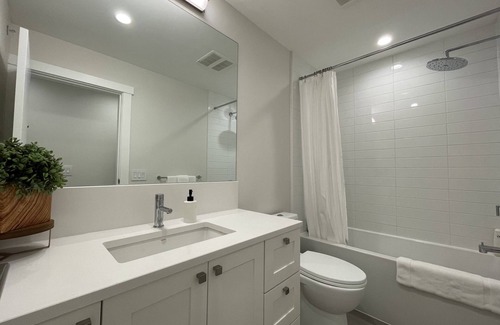 Tsawwassen Casa | A Coastal Haven Guest House