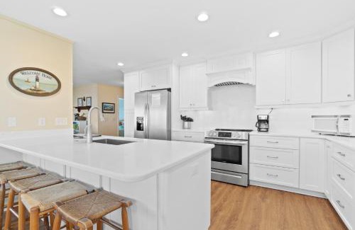 Caswell Beach Casa | A Coconut Hut Brunswick Vacation Rentals