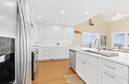 Caswell Beach Casa | A Coconut Hut Brunswick Vacation Rentals