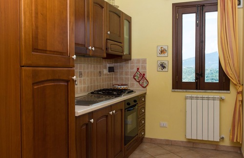 Castelbuono Apartamento | Un lugar del relajante que pasa por alto el parque del madonie
