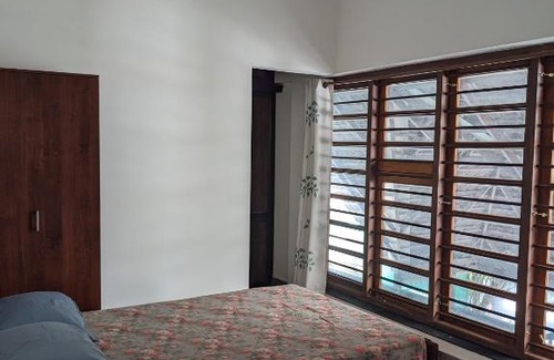 Kochi Apartamento | A tranquil stay just 3 km from city!