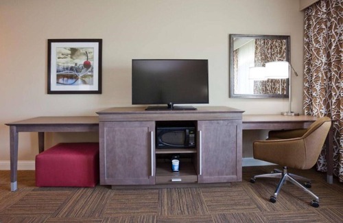 Roseville Casa | A comfy place near Minneapolis institutions