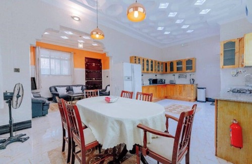 Tunguu Casa | A cool 3-bed bungalow a hop away from the airport.
