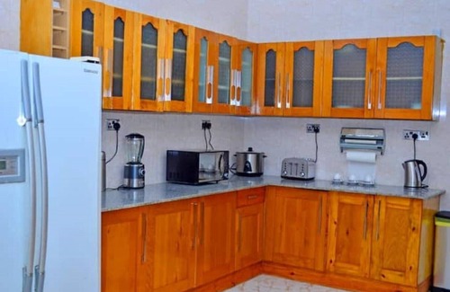 Tunguu Casa | A cool 3-bed bungalow a hop away from the airport.