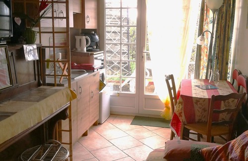 Saint-Etienne-les-Orgues Apartamento | Pequeño estudio en Provenza