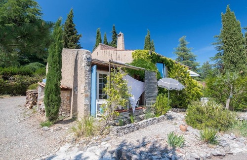 Saint-Etienne-les-Orgues Apartamento | Pequeño estudio en Provenza