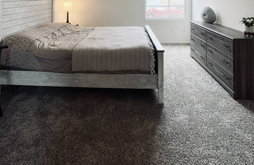 Santee Casa | A cozy brand new room with private bathroom and mini kitchen