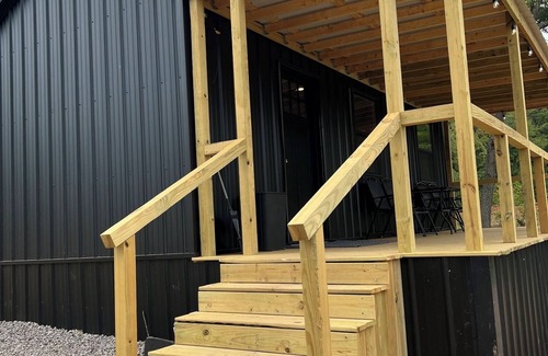 Ozark Apartamento | A cozy cabin with Ozark Mountain Views!