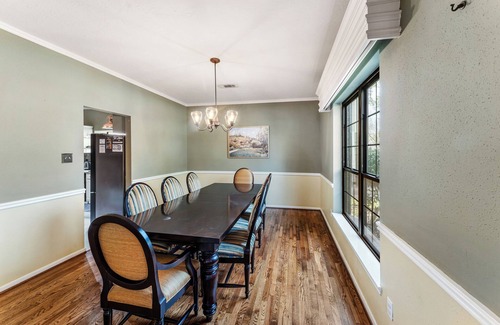 Barker Casa | Katy Home for Professionals | High-Speed Wi-Fi, Ideal Location & Peaceful Stay