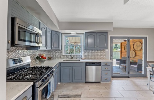 Lexington Casa | A Cozy Lexington Retreat! – Walk to Fritz Farm & Close Keeneland and LEX Airport