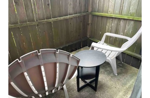 Woodforest Apartamento | Staying at East End Extended Stay