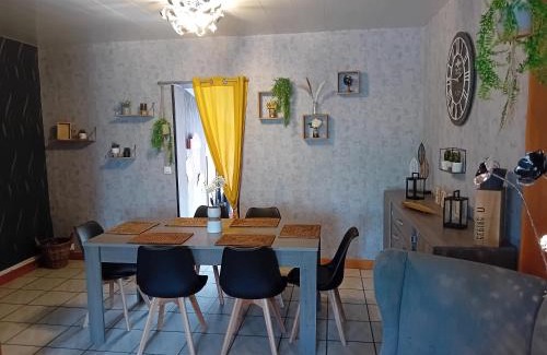 Effry Casa | A DÉCOUVRIR ABSOLUMENT Charmante Maison thierachienne