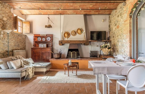 Gallina Villa | Una preciosa casa perdida en el campo, donde sólo el viento