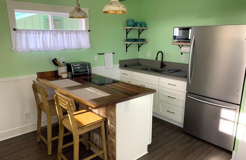 Kona Palisades Casa | A Delightful Beach Loft with Panoramic Ocean View