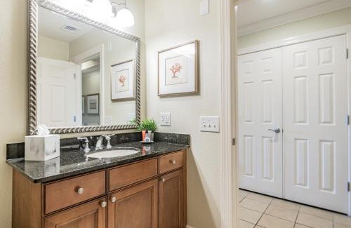 Reunion Casa | A DISNEY REUNION! Spacious And Spectacular, 5 Heated Pools, Sleeps 8, Overlooking Acres Of Views, LOW Rates!