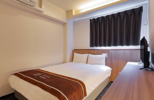 Shikitsuhigashi Casa | A double room / Osaka Ōsaka