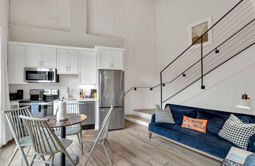 Faubourg Marigny Hotel | 2BR in the French Quarter & steps to Frenchmen