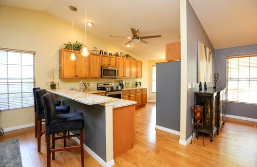 Palm River Estates Casa | A FABULOUS SERENE PRIVATE SANCTUARY HOME IN NORTH NAPLES