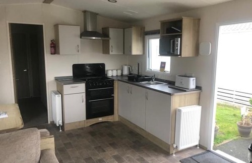 Morecambe Casa | A family-friendly, eight birth, 2019 Abbey Trieste Caravan