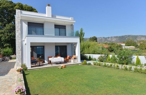 Lesvos Villa | Una familia amable Sea View Villa. Ciclismo Paseos Pesca Birdwatcing Natación