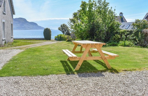 Isle of Arran Cabaña | A fantastic base to explore the island.